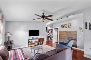 9080 Bloomfield Ave, Cypress, CA 90630 - Photo 11