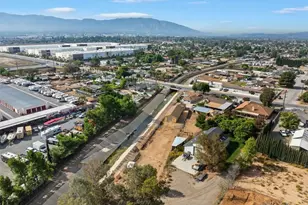 2041 Mountain, Norco, CA 92860 - Photo 35