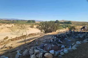 73790 Adobe Rd, 29 Palms MCB, CA 92277 - Photo 15