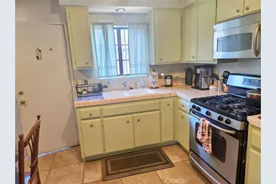 83 E Louise, Long Beach, CA 90805 - Photo 9