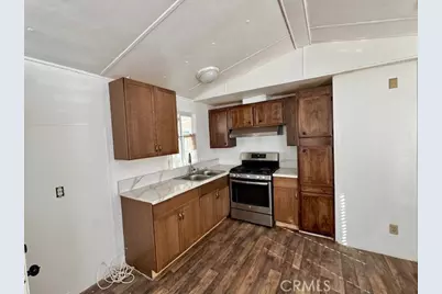 15798 Slover Ave Spc 30, Fontana, CA 92337 - Photo 5