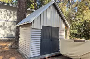 31120 Mountain Oak, Running Springs, CA 92382 - Photo 45