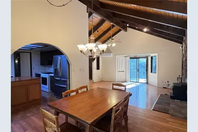 31120 Mountain Oak, Running Springs, CA 92382 - Photo 21