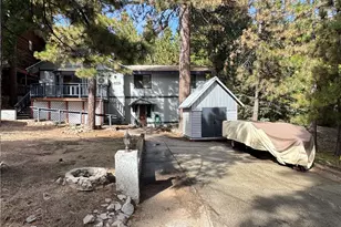 31120 Mountain Oak, Running Springs, CA 92382 - Photo 3