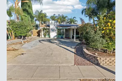 571 Oriole, Corona, CA 92879 - Photo 5