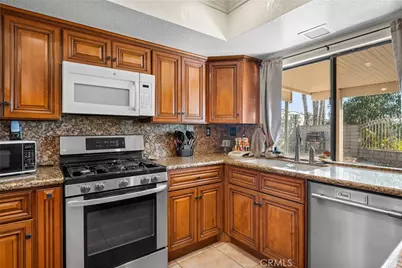 3073 Piedmont Dr, Highland, CA 92346 - Photo 13