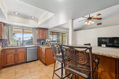 3073 Piedmont Dr, Highland, CA 92346 - Photo 11