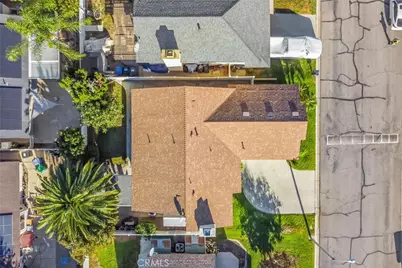 28630 Newcastle, Highland, CA 92346 - Photo 37