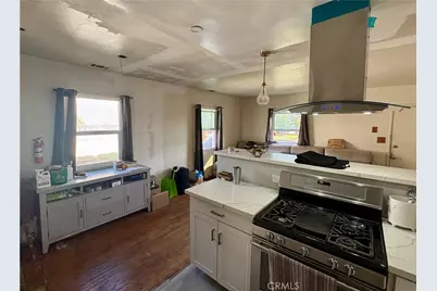 2539 E 219th Place, Carson, CA 90810 - Photo 17