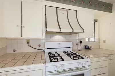 11630 Richardson, Loma Linda, CA 92354 - Photo 13