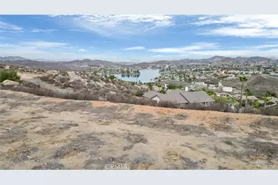 9 Via Del Lago, Lake Elsinore, CA 92532 - Photo 5