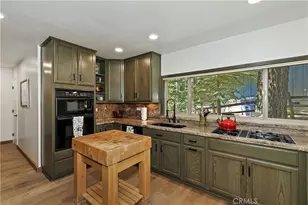 39343 Aurora, Big Bear Lake, CA 92315 - Photo 13