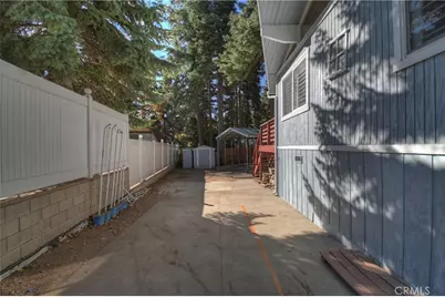 31435 Oakleaf, Running Springs, CA 92382 - Photo 33