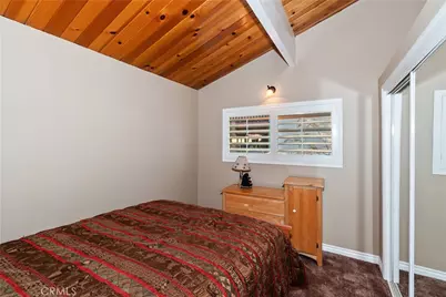 31435 Oakleaf, Running Springs, CA 92382 - Photo 29