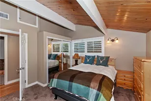 31435 Oakleaf, Running Springs, CA 92382 - Photo 19