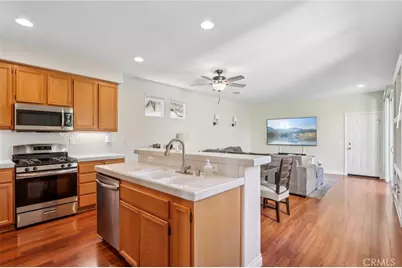 28308 Triese, Murrieta, CA 92563 - Photo 5