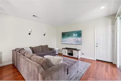 28308 Triese, Murrieta, CA 92563 - Photo 9