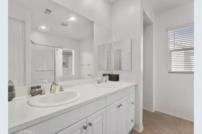 15993 Huckleberry Avenue, Chino, CA 91708 - Photo 19