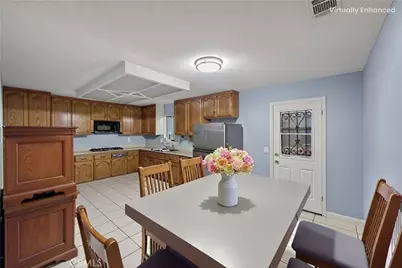 402 S Howard #A &amp; #B, Corona, CA 92879 - Photo 5