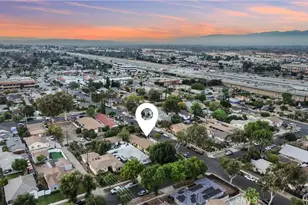 402 S Howard #A &amp #B, Corona, CA 92879 - Photo 27