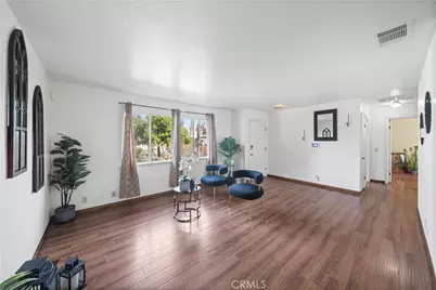 19111 Seaton, Perris, CA 92570 - Photo 5