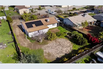 19111 Seaton, Perris, CA 92570 - Photo 3