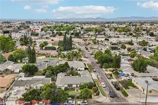 8345 Kester, Panorama City, CA 91402 - Photo 43