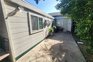 8345 Kester, Panorama City, CA 91402 - Photo 35