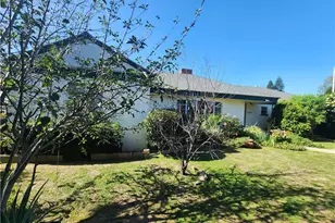 8345 Kester, Panorama City, CA 91402 - Photo 7