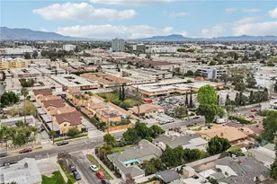 8345 Kester, Panorama City, CA 91402 - Photo 35