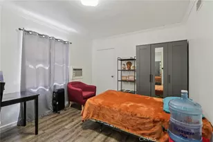 8345 Kester, Panorama City, CA 91402 - Photo 27