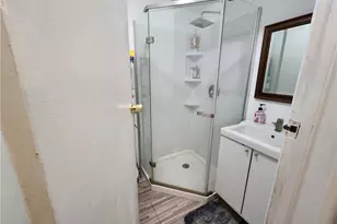 8345 Kester, Panorama City, CA 91402 - Photo 27