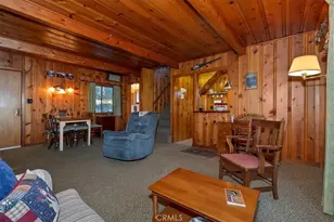 620 Cedar Ln, Twin Peaks, CA 92391 - Photo 9