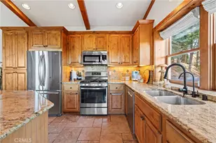 813 Greenbriar Dr, Lake Arrowhead, CA 92385 - Photo 11