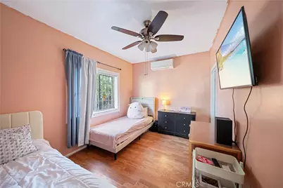 4416 Crocker, Los Angeles, CA 90011 - Photo 17