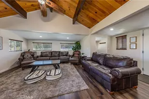 33070 Hilltop Blvd, Arrowbear, CA 92382 - Photo 9