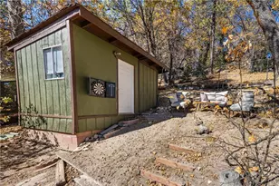 33070 Hilltop Blvd, Arrowbear, CA 92382 - Photo 27