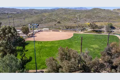22511 Cascade, Canyon Lake, CA 92587 - Photo 59