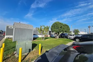 18411 Valley Blvd, Bloomington, CA 92316 - Photo 25