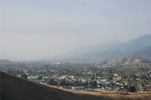 466 Edgerton, San Bernardino, CA 92405 - Photo 19