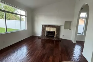 1477 Floral Park, Corona, CA 92881 - Photo 13