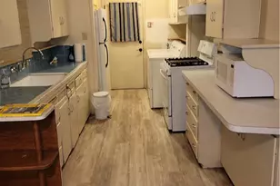 805 Valencia Dr, Colton, CA 92324 - Photo 11