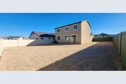 17448 Marion Mountain, Hesperia, CA 92345 - Photo 3