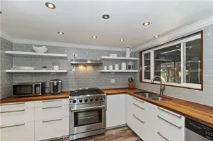 24150 Zell Ct, Crestline, CA 92325 - Photo 17