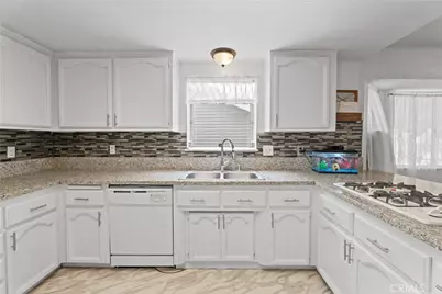 14610 Apple Valley, Apple Valley, CA 92307 - Photo 17