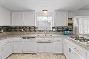 14610 Apple Valley, Apple Valley, CA 92307 - Photo 17