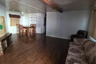 22899 Byron Rd, Crestline, CA 92325 - Photo 7