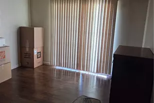 22899 Byron Rd, Crestline, CA 92325 - Photo 3