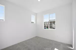 29388 Oceanside Dr, Winchester, CA 92596 - Photo 11