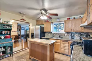 19810 Gustin Ln, Perris, CA 92570 - Photo 9